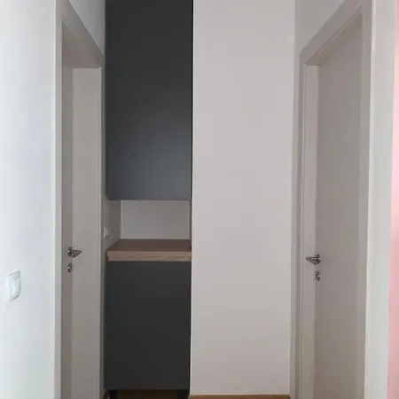 Pink Modern * سكوبجي