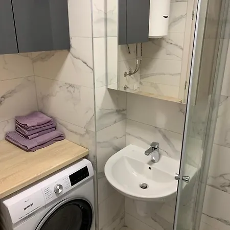 Pink Modern * سكوبجي